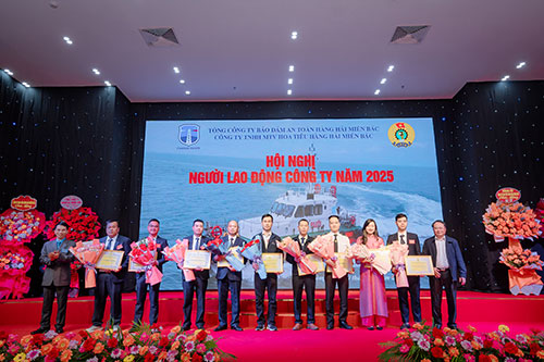 Hội nghị người lao động Công ty Hoa tiêu hàng hải miền Bắc năm 2025.