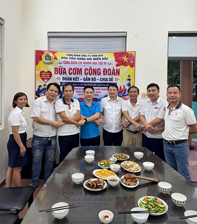 ẤM ÁP “BỮA CƠM CÔNG ĐOÀN” – GẮN KẾT ĐOÀN VIÊN, NGƯỜI LAO ĐỘNG